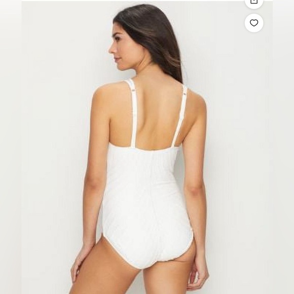 NWT Contours by Coco Reef High Neck One Piece Swimsuit Size 8 32 C Cup - Picture 2 of 11